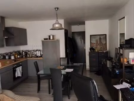 t2 lomme marais 50m2 avec garage