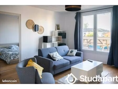 chambre 1 pièce 15 m²