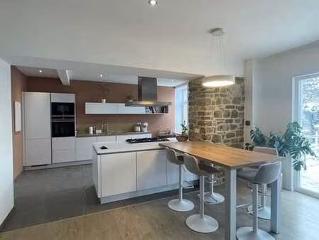 maison unifamiliale à louer en plein coeur d’heusy !