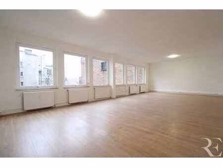 quartier bailli / louise – bureaux ± 70 m² + parking