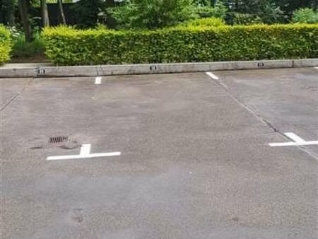 parking/boxe de garage