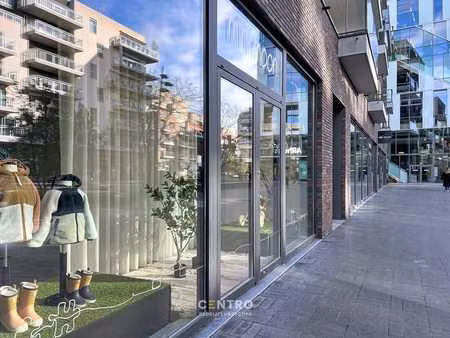 modern  energiezuinig pand met industrieel karakter tot 2...