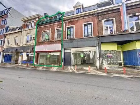 immeuble mixte avec jardin (rez commercial + duplex)