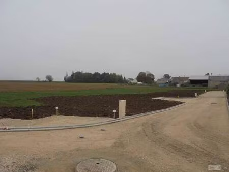 terrain constructible viabilisé à vendre