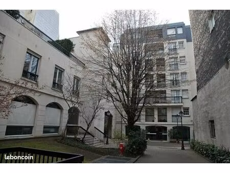 location d'un box rue eugene varlin (paris 10)