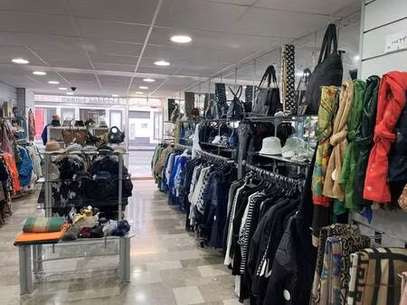 local commercial à louer