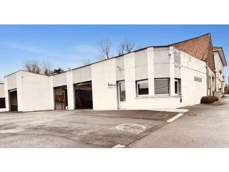 local commercial à louer