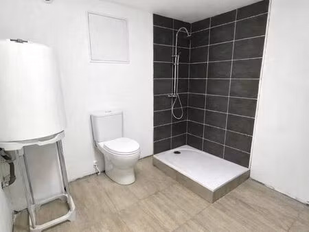 studio 40m² à cours-la-ville - entièrement rénové