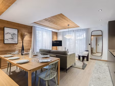 vente chalet 4 pièces 80 m² à les gets (74260)  nan €