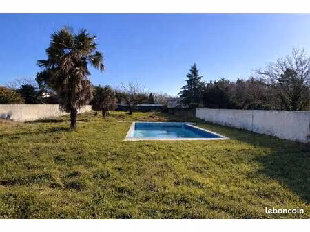 terrain 881 m² ternay