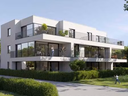 2 kamerappartement op gelijkvloers met privétuin