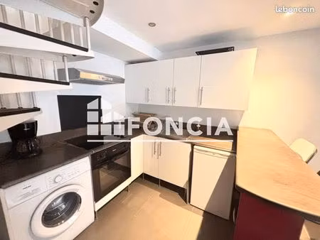 ensemble immobilier rénové – 2 duplex meublés à lyon 3