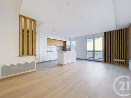 century 21 infinity compiegne