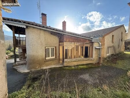 immeuble 8 pièces 140 m²