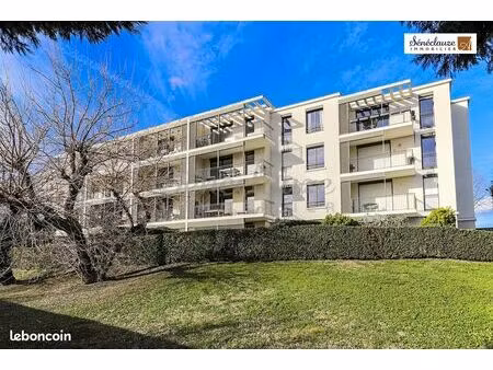 appartement 5 pièces 162 m²