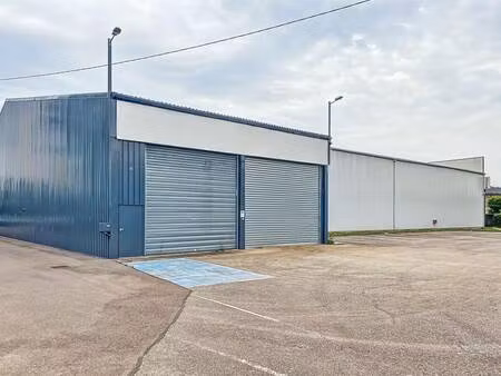 local d'activités à vendre