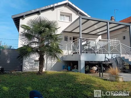 maison 5 pièces 160 m²