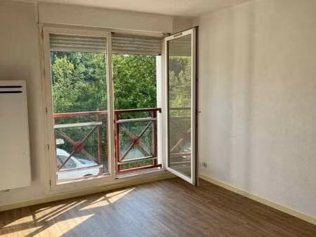 vernon soleil square habitat location