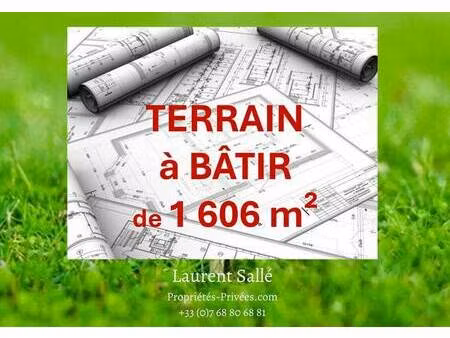 terrain constructible viabilisé à vendre