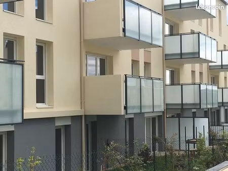 appartement t3 63 m²