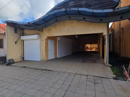 local commercial à vendre