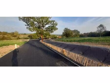 terrain constructible viabilisé à vendre
