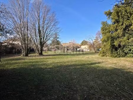 terrain constructible à vendre