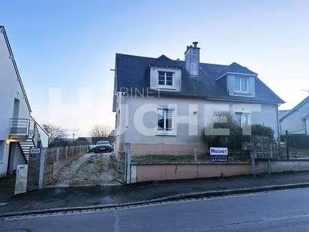 mme. béatrice levalet