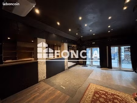 local commercial - terreaux