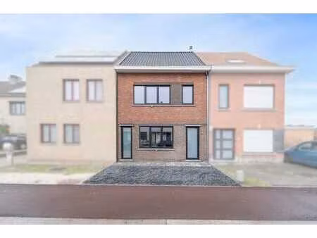 maison rénovée à sint-niklaas