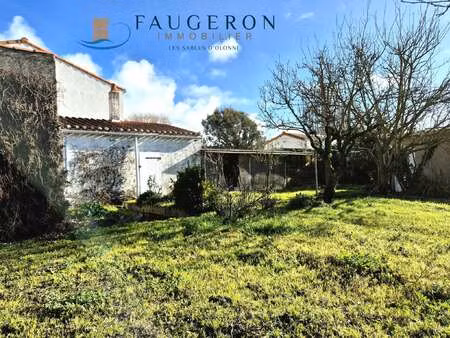 vente terrain aux sables-d'olonne (85100) : à vendre / 100m² les sables-d'olonne