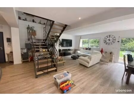 maison récente -163m2