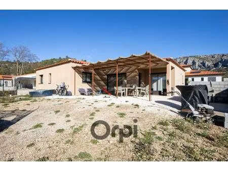 maison de plain-pied à vendre