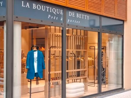 local commercial neuf 70m2