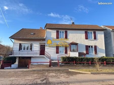 maison 6 pièces 158 m²