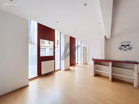 murs commerciaux 100 m² l'arbresle