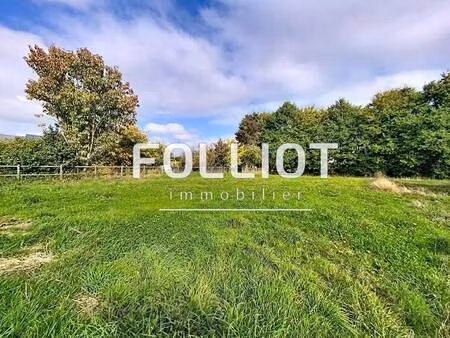 terrain constructible viabilisé à vendre