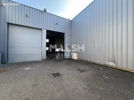 local d'activité 285 m²