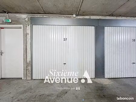 parking/box 13 m² decines charpieu