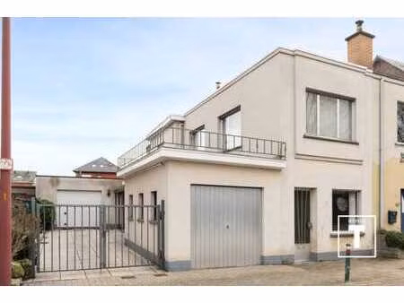 woning met 2 garages te merelbeke!