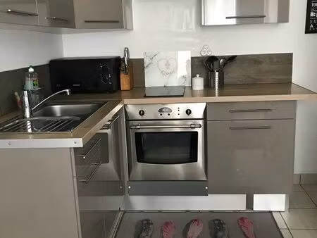 location studio non meublé