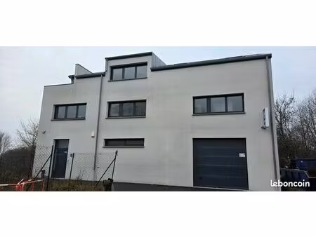 immeuble 10 pièces 300 m²