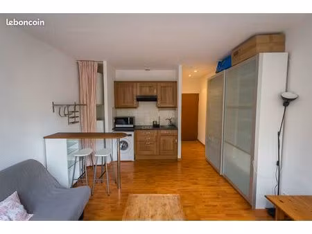 studio meublé 25m2 avec terrasse