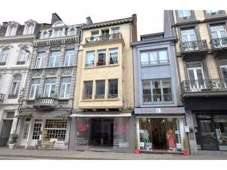 espace commercial au centre de spa