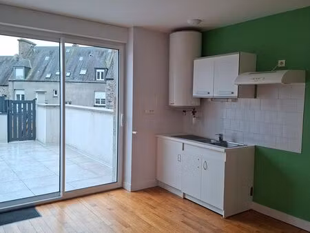 appartement f2  libre de suite