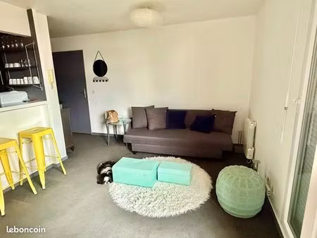 ? studio meublé 25 m² – bord de seine – ascenseur – villeneuve-la-garenne particulier à pa