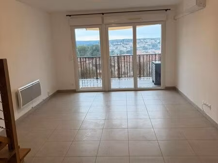 duplex climatisé 2 chambres