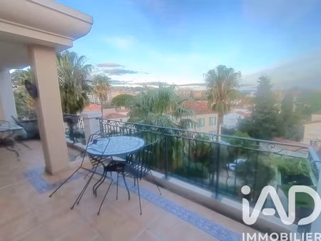 vente appartement 5 pièces 114 m² à hyeres (83400)  665 400 €