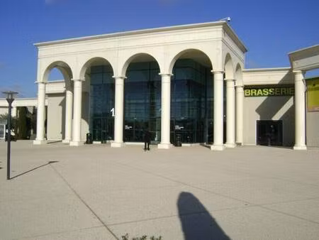 local commercial à louer