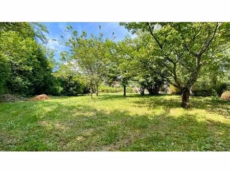 terrain constructible à vendre